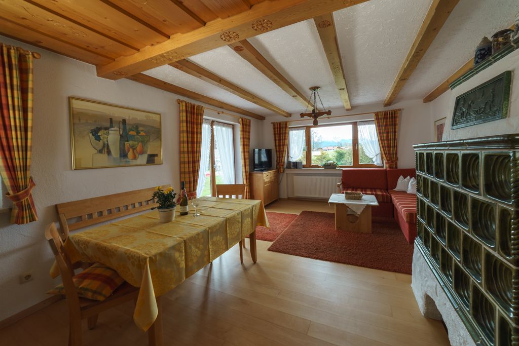 Gästehaus Funk Wallgau - Ferienwohnung Karwendel
